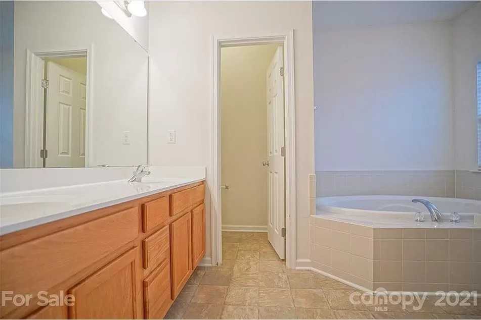 6502 Margaret Ct #6502 - Photo 7 of 18