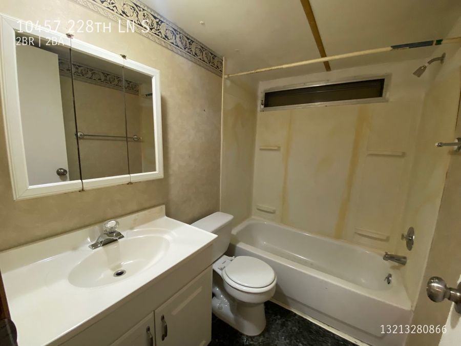10457 S 228th Ln - Photo 3 of 43