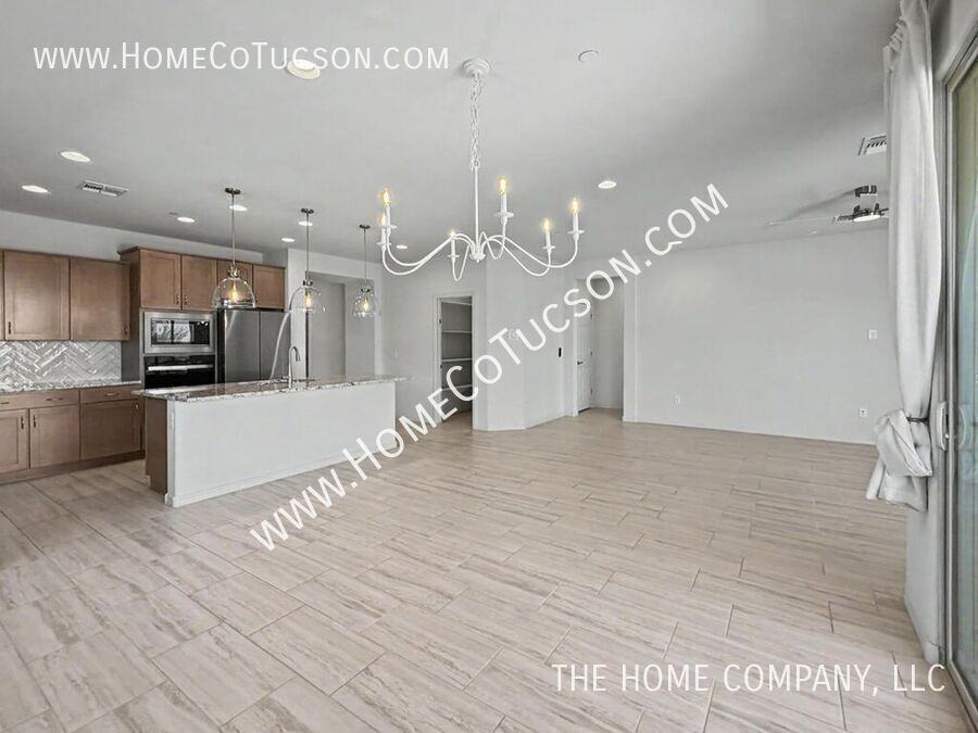 13293 N Sanidine Dr - Photo 4 of 37