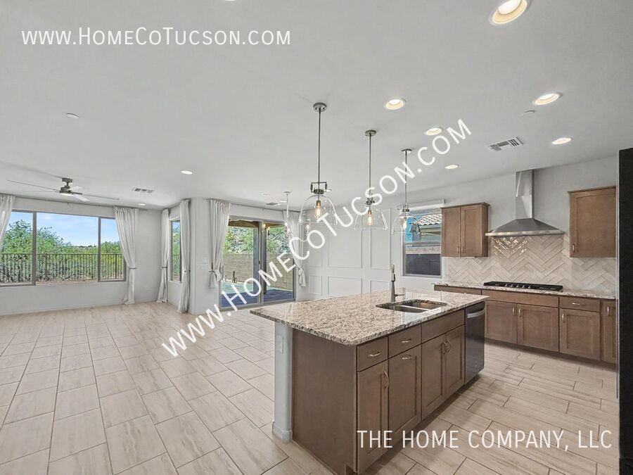 13293 N Sanidine Dr - Photo 5 of 37