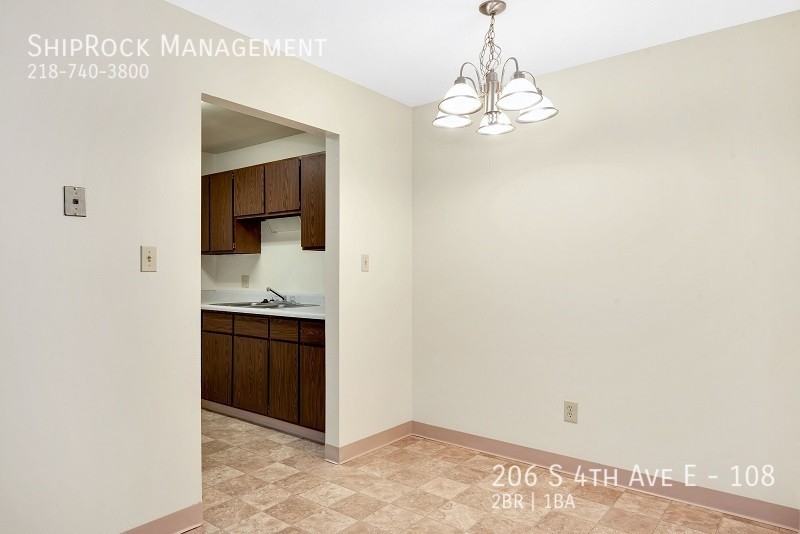 206 S 4th Ave #104 - Photo 3 of 12