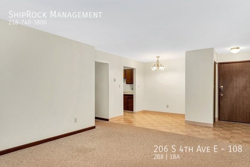 206 S 4th Ave #104 - Photo 4 of 12