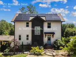 featured image of 431 Riverview Dr