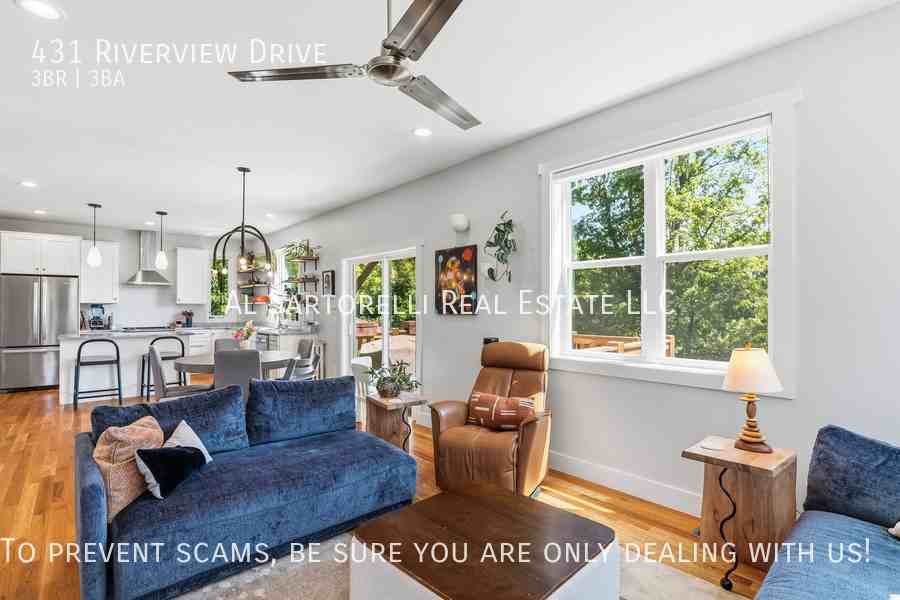 431 Riverview Dr - Photo 4 of 40