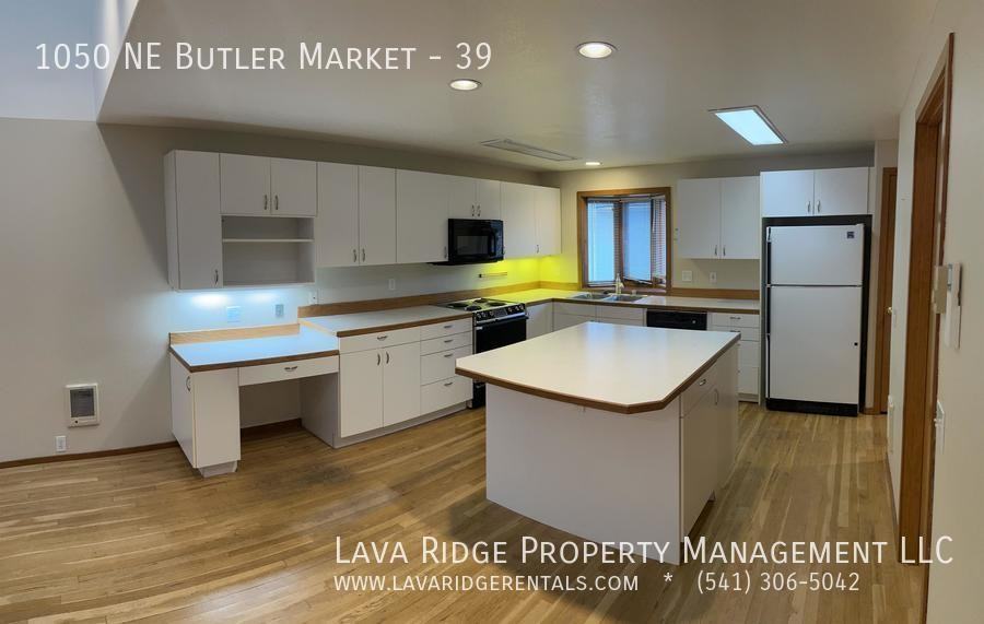 1050 Ne Butler Market Rd #39 - Photo 5 of 19