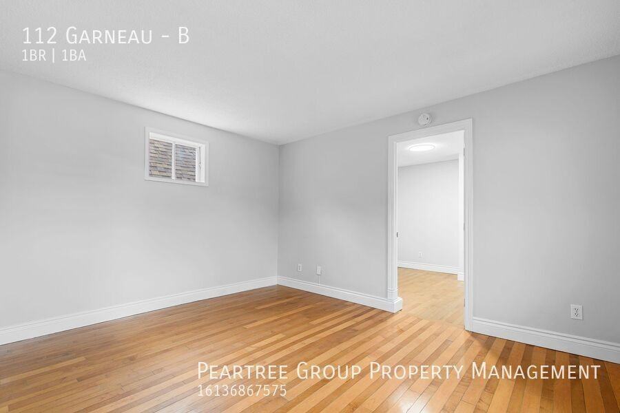 112 Rue Garneau #B - Photo 7 of 8