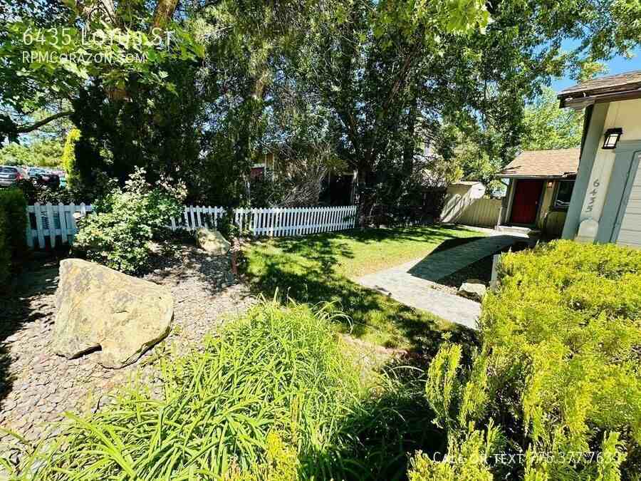 6435 Lotus St - Photo 3 of 23