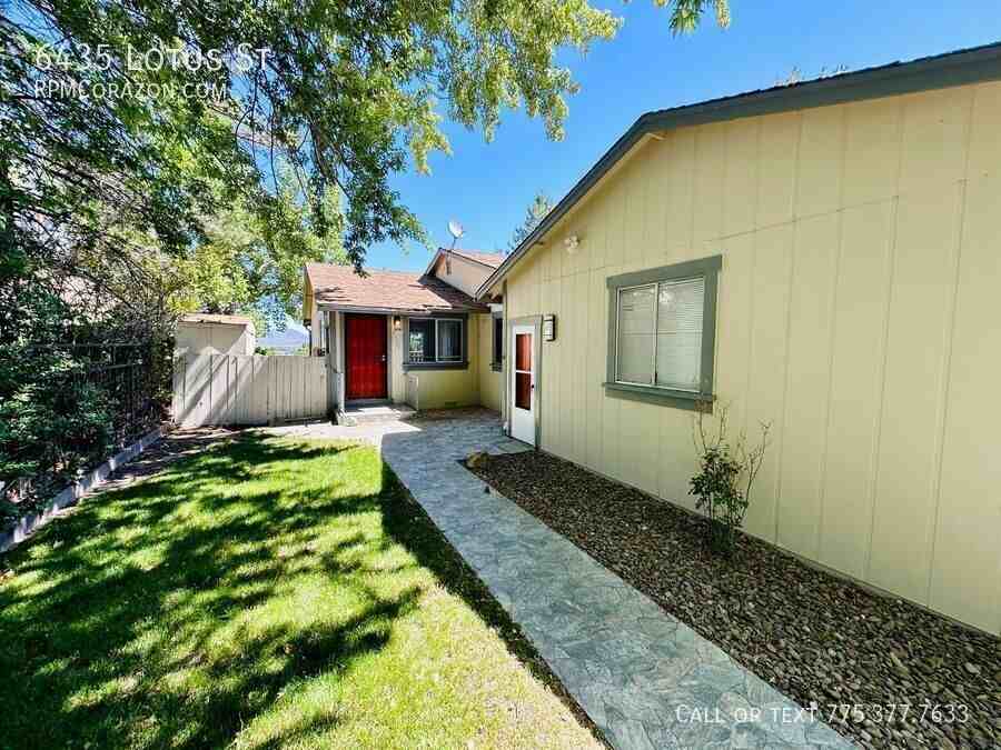 6435 Lotus St - Photo 6 of 23