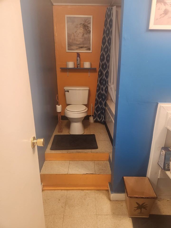 3208 Trafalgar St - Photo 7 of 10