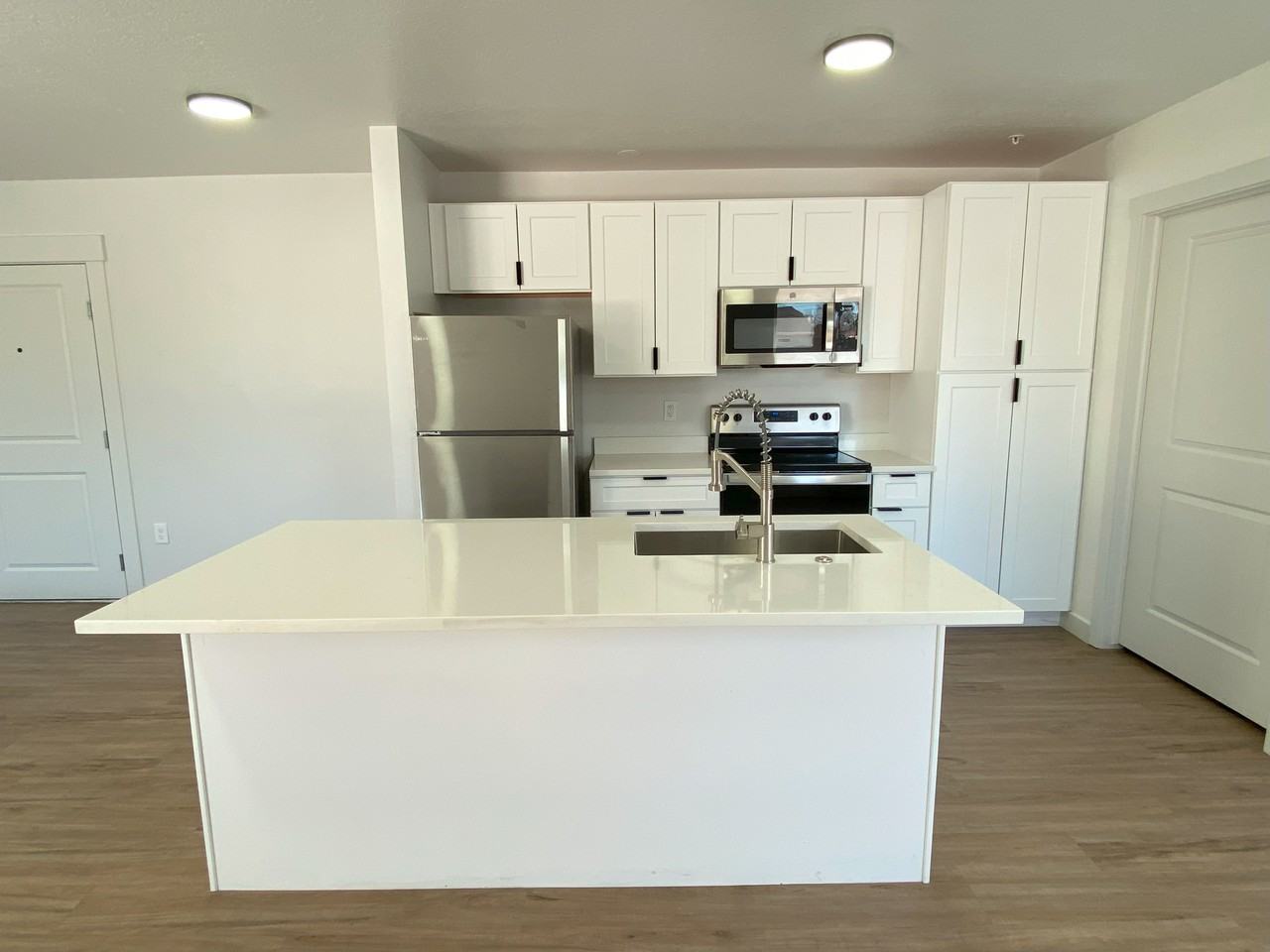 404 E 5600 S #206 - Photo 2 of 27