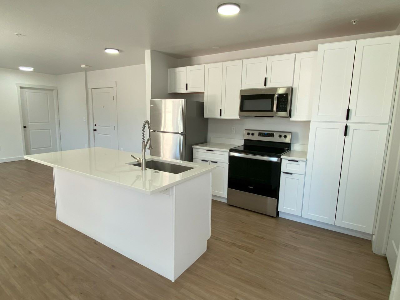 404 E 5600 S #206 - Photo 3 of 27