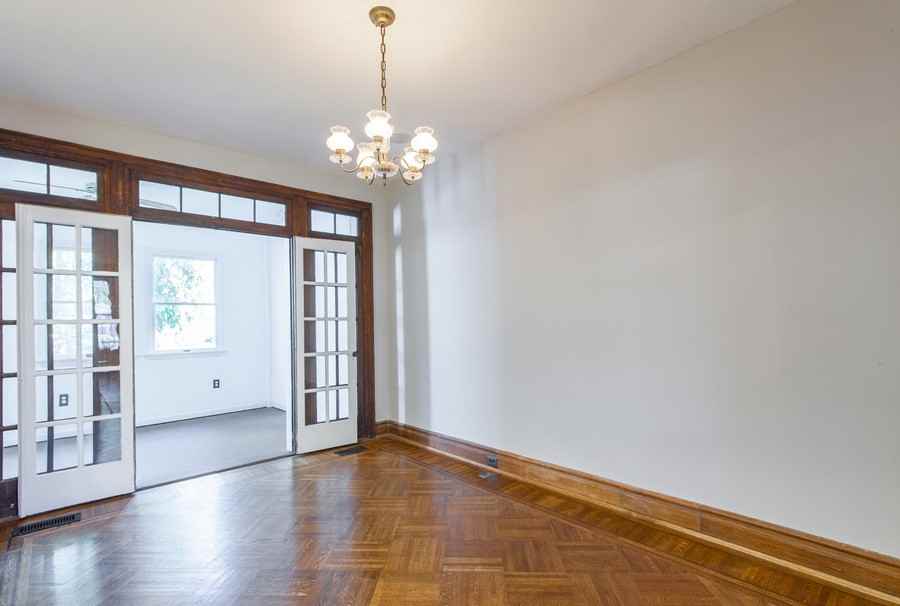 1358 Parkwood Pl Nw - Photo 3 of 21