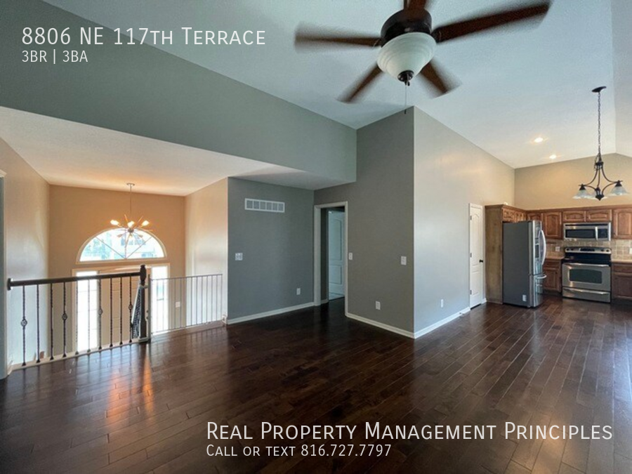 8806 Ne 117th Ter - Photo 3 of 40