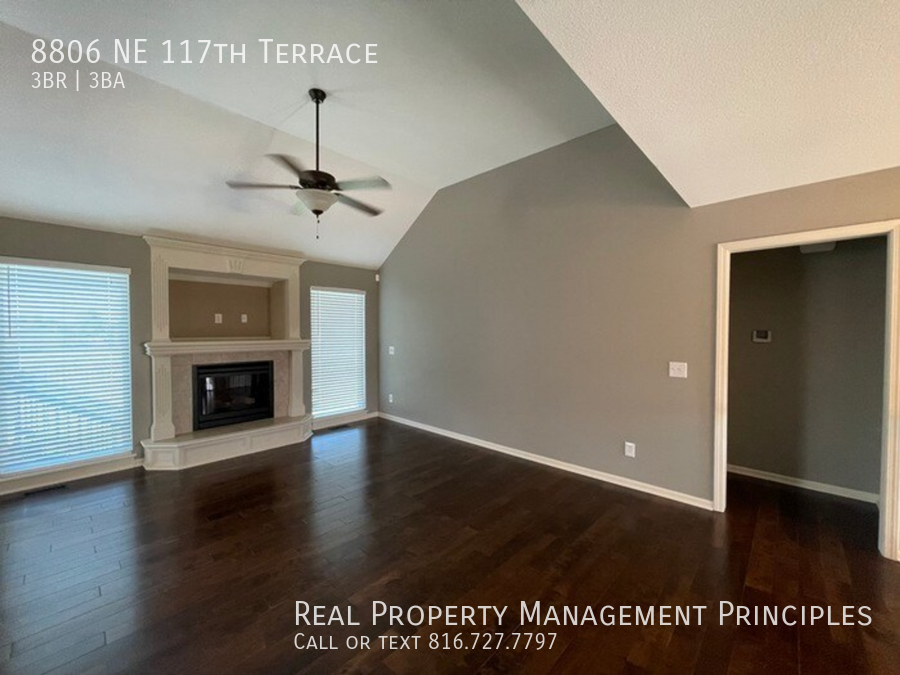 8806 Ne 117th Ter - Photo 4 of 40