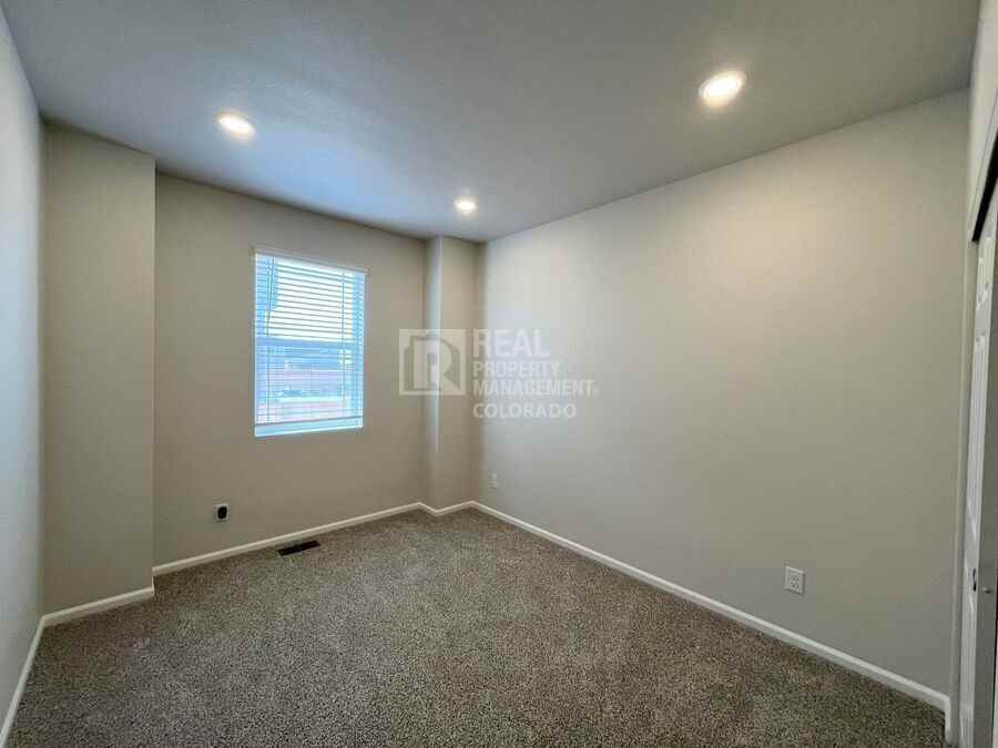 9173 Quintero St - Photo 6 of 12