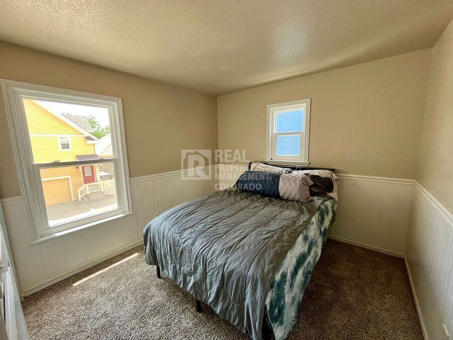 9282 E 108th Ave - Photo 7 of 14