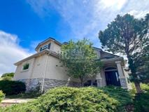 5016 Briscoglen Dr - Photo 1 of 1