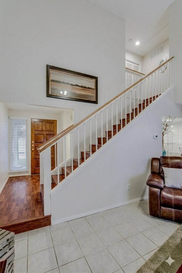 631 Cimarron Trl #631 - Photo 7 of 32