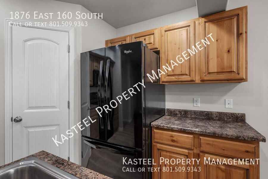 1876 E 160 S - Photo 6 of 29