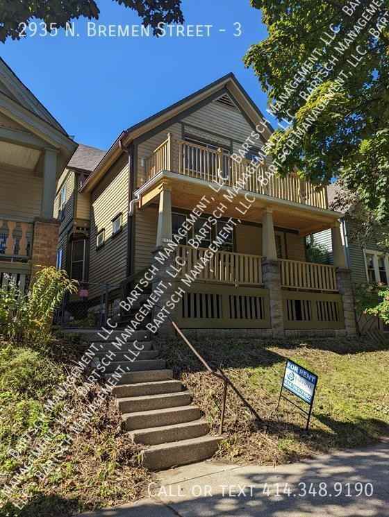 2935 N Bremen St #3