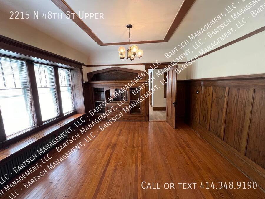 2215 N 48th St Uppr - Photo 3 of 9
