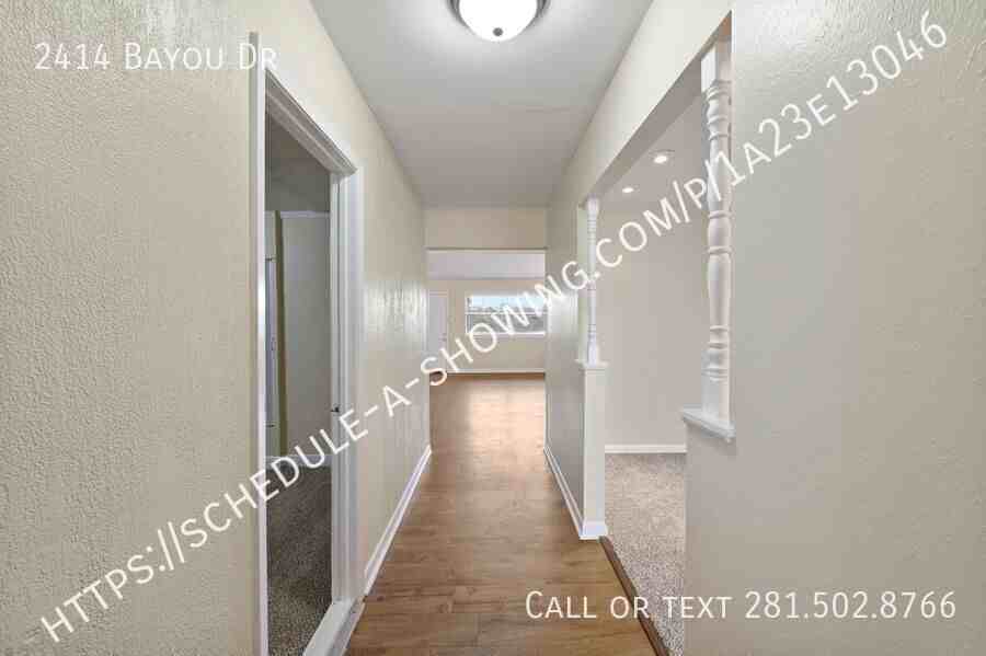 2414 Bayou Dr - Photo 2 of 14