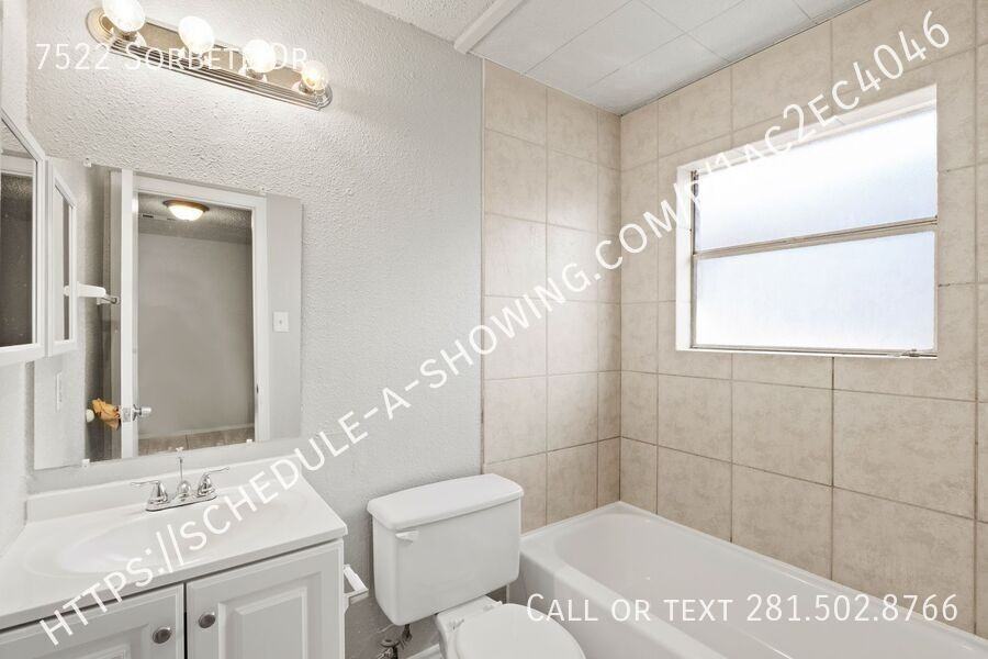 7522 Sorbete Dr - Photo 3 of 10