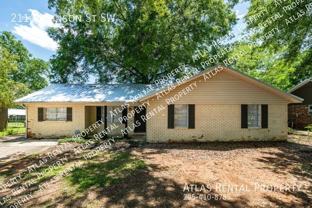 211 Robinson St Sw - Photo 1 of 1