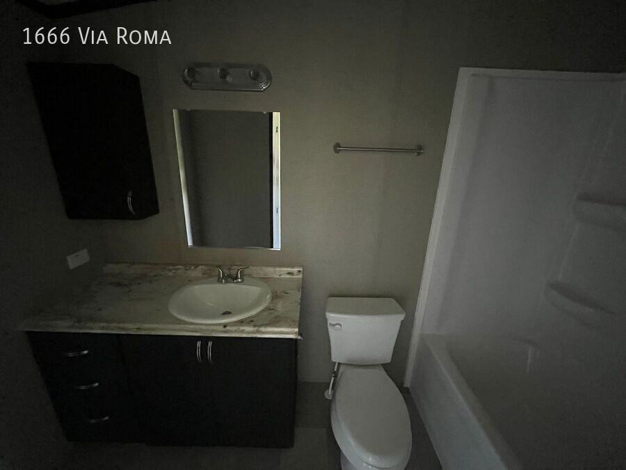 1666 Via Roma Dr - Photo 5 of 9