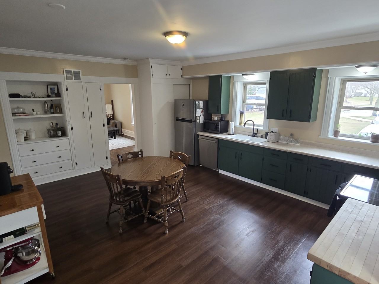 817 Glenlyon Ln #NA - Photo 2 of 15