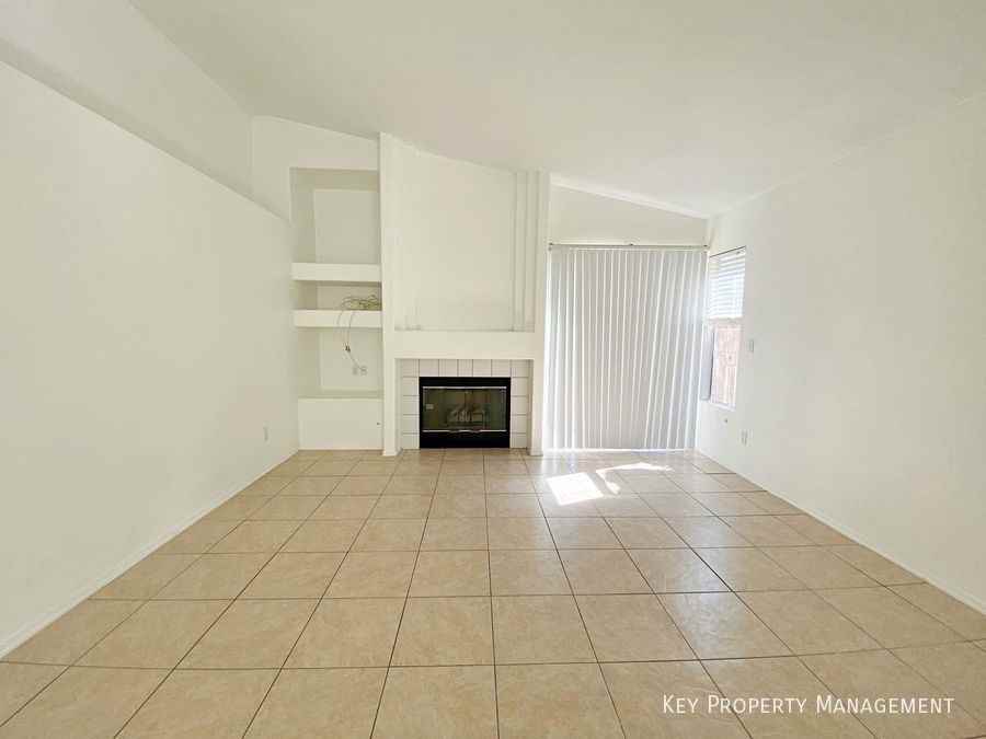 873 Prairie Grass Dr - Photo 6 of 23