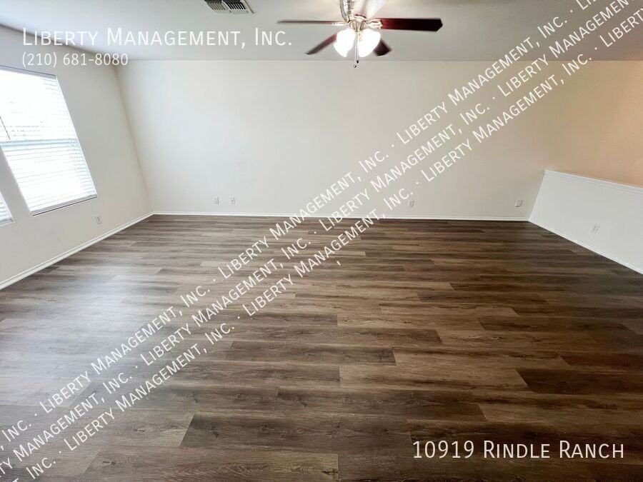10919 Rindle Rnch - Photo 2 of 42