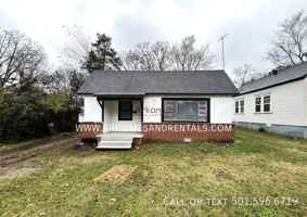 featured image of 912 Adams St