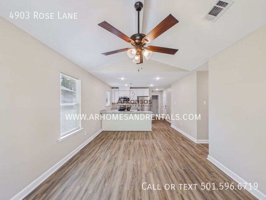 4903 Rose Ln - Photo 3 of 16
