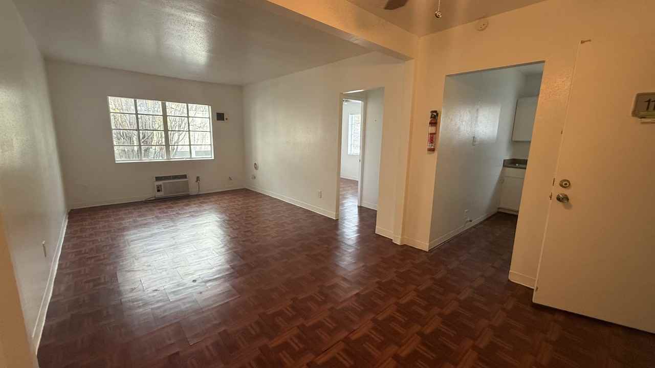 5607 Jackson - 11 #5607-11 - Photo 3 of 13