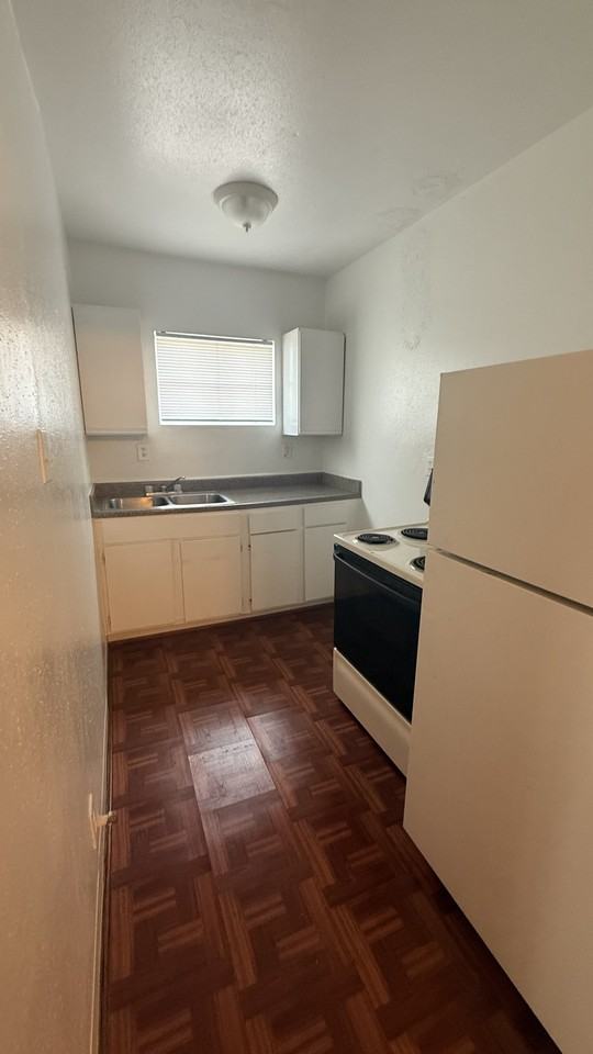 5607 Jackson - 11 #5607-11 - Photo 5 of 13