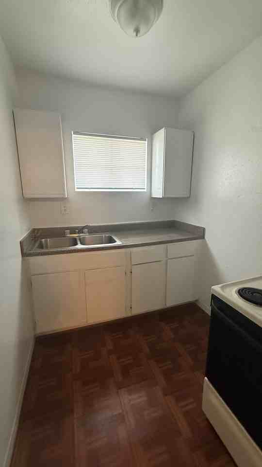 5607 Jackson - 11 #5607-11 - Photo 6 of 13
