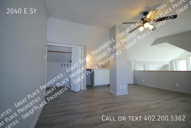 2040 E St - Photo 6 of 21