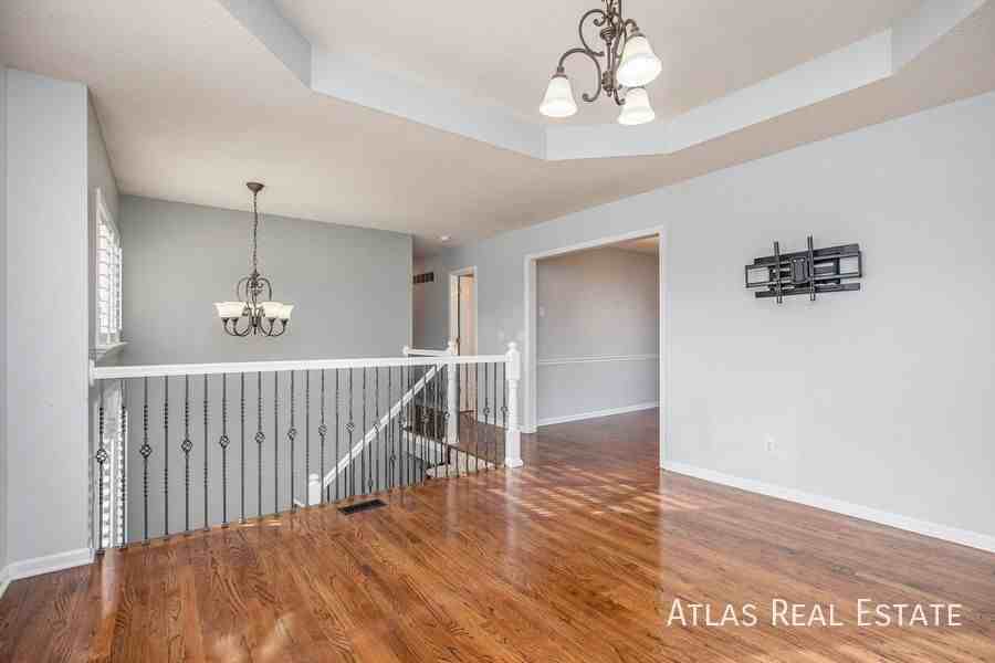 1312 Se Princeton Pl - Photo 2 of 49