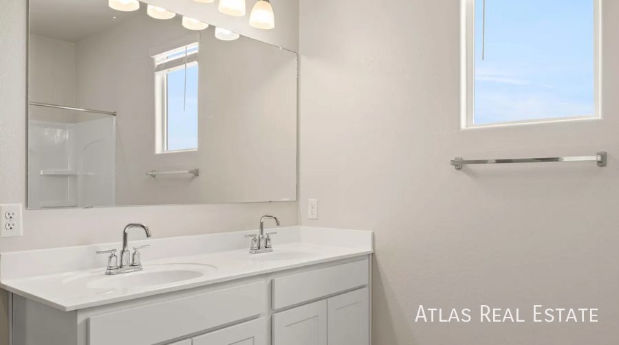 1168 W Castle Ct - Photo 3 of 22
