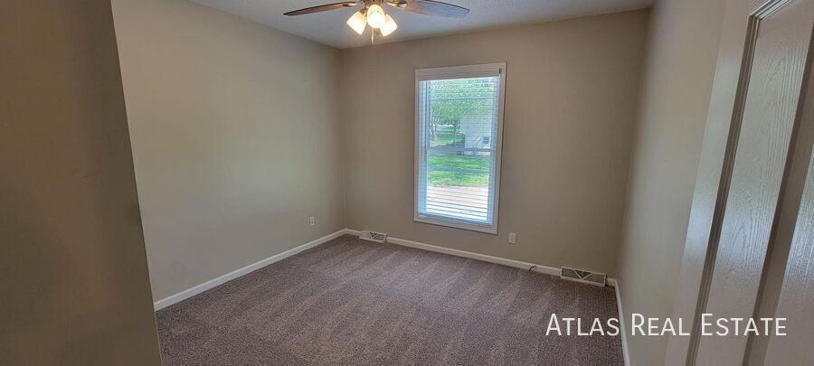 14611 Nw 67th St - Photo 7 of 20