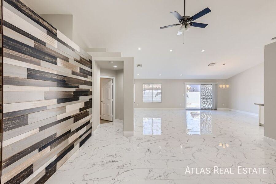 7824 White Grass Ave - Photo 6 of 32
