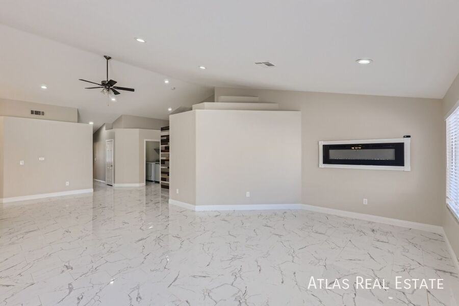 7824 White Grass Ave - Photo 7 of 32