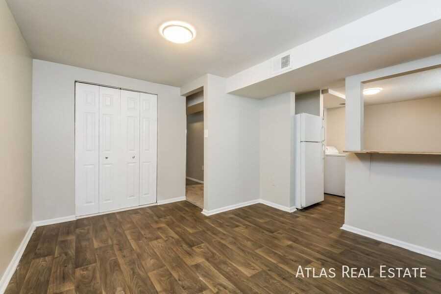 4032 Kalamath St - Photo 4 of 8