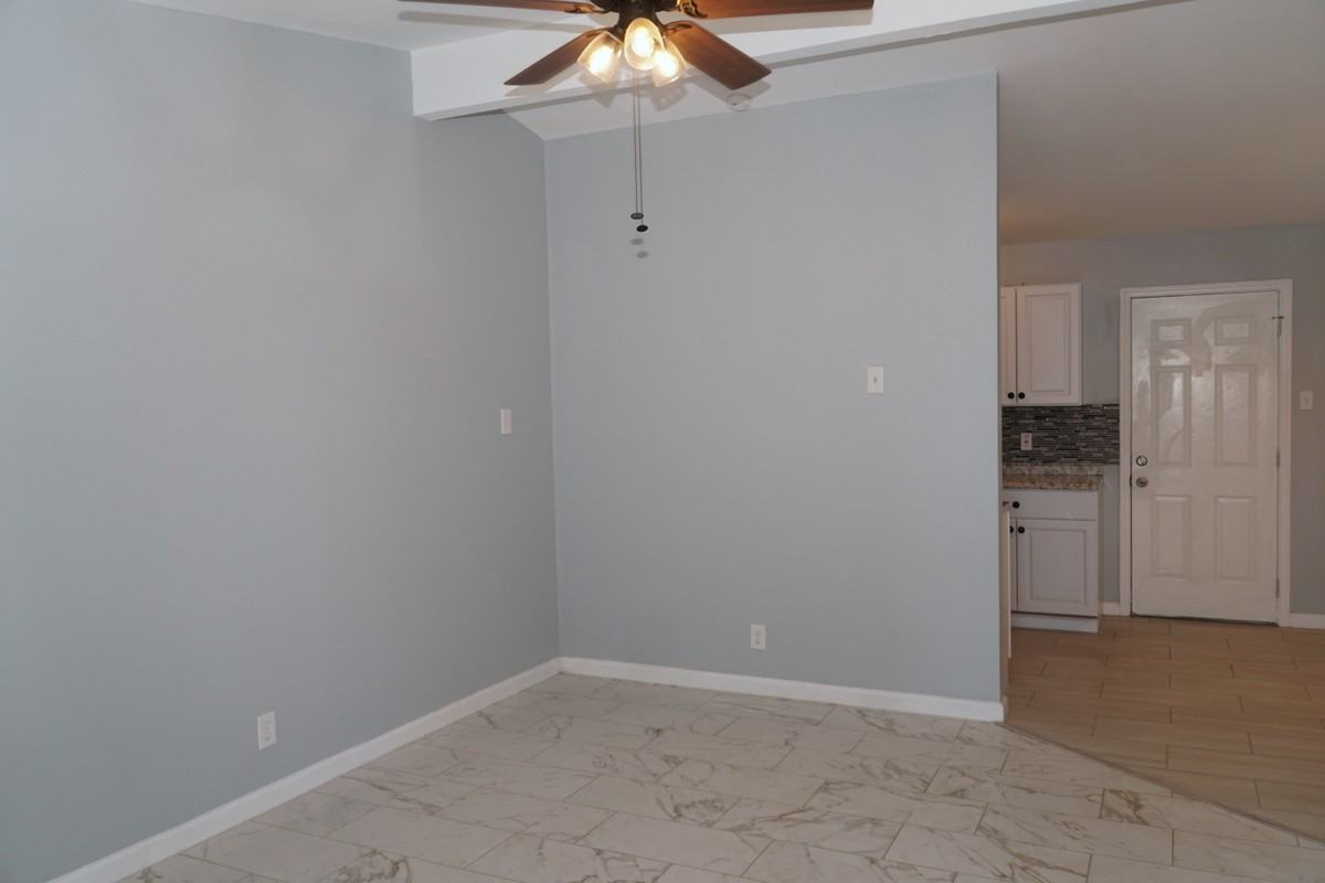 5027 Village Grn #NA - Photo 5 of 24