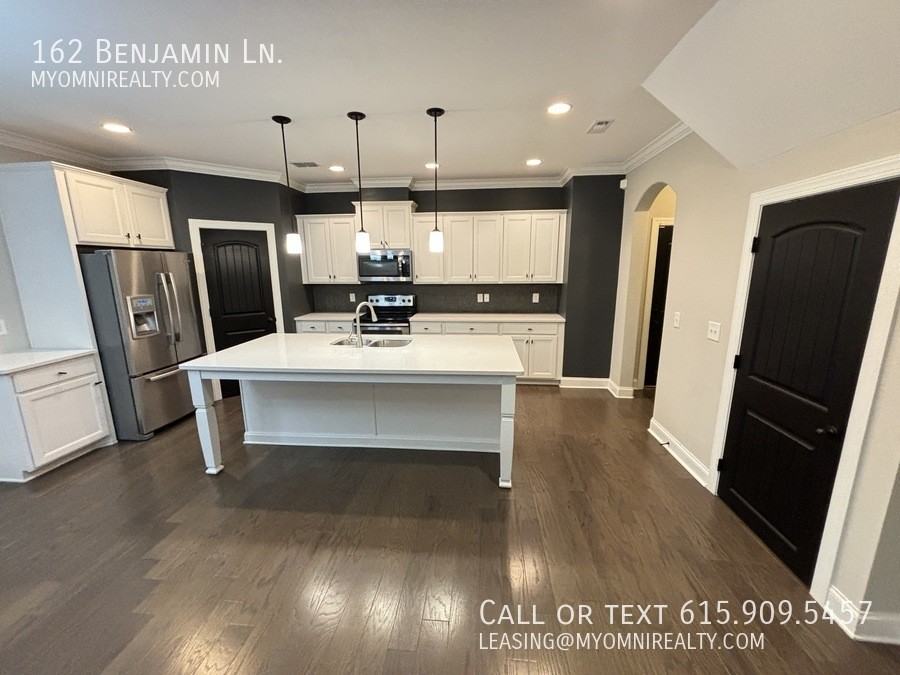 162 Benjamin Ln - Photo 7 of 29