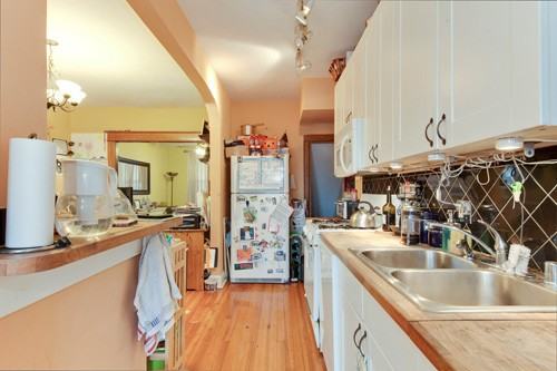 1840 Potomac Ave Se - Photo 4 of 16