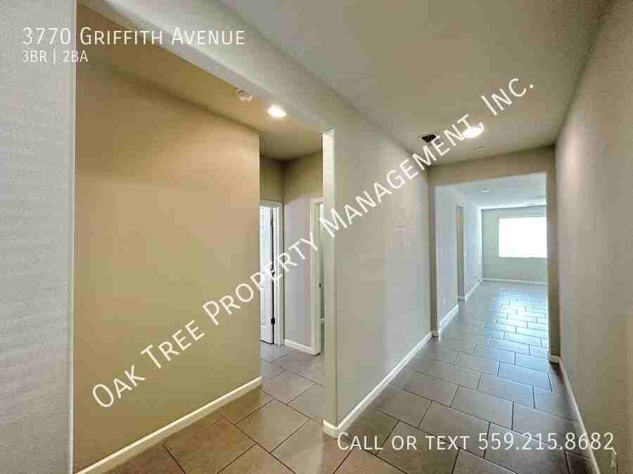 3770 Griffith Ave - Photo 2 of 14