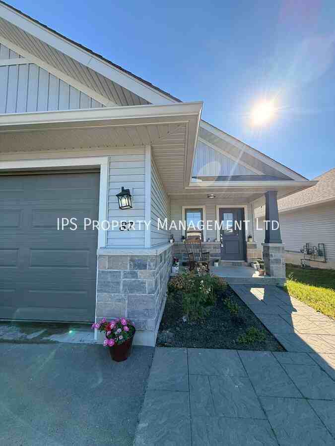 87 Aldersgate Dr