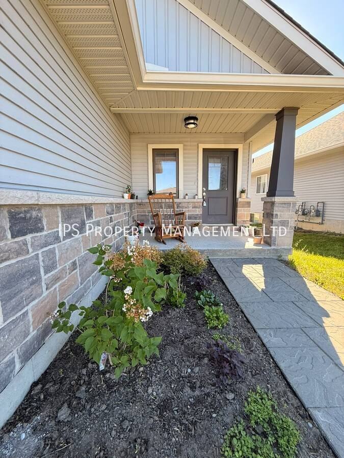 87 Aldersgate Dr - Photo 3 of 23